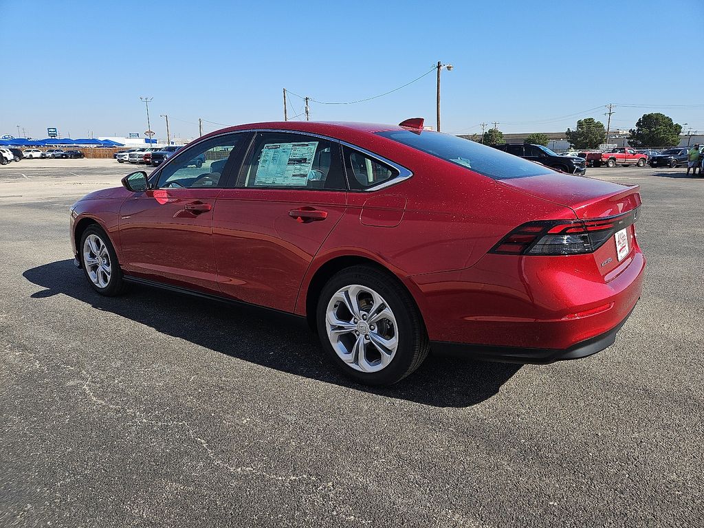 2025 Honda Accord LX photo 4