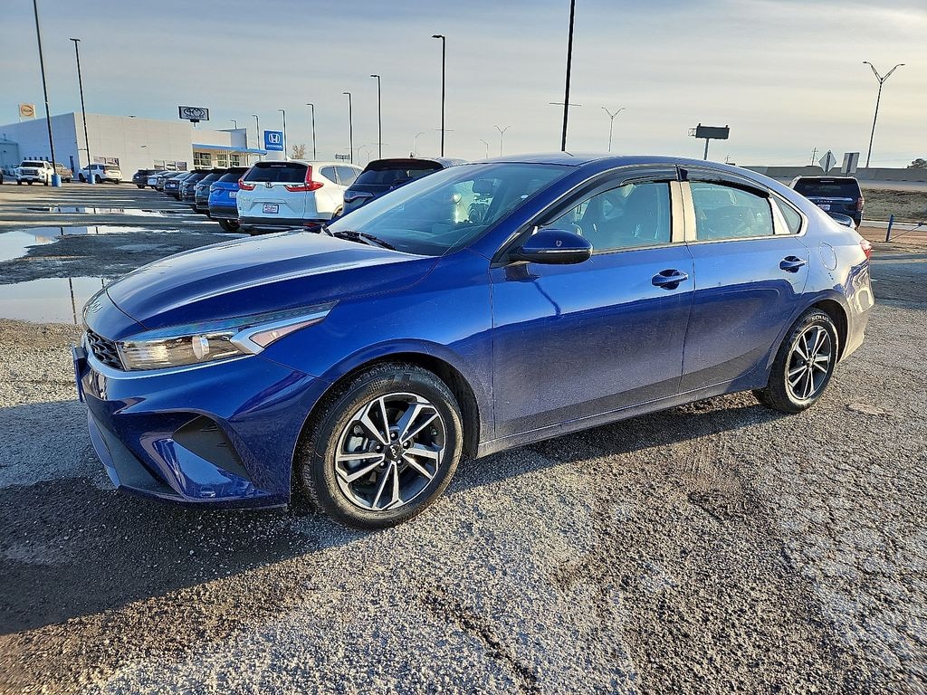 Used 2024 Kia Forte LXS Sedan