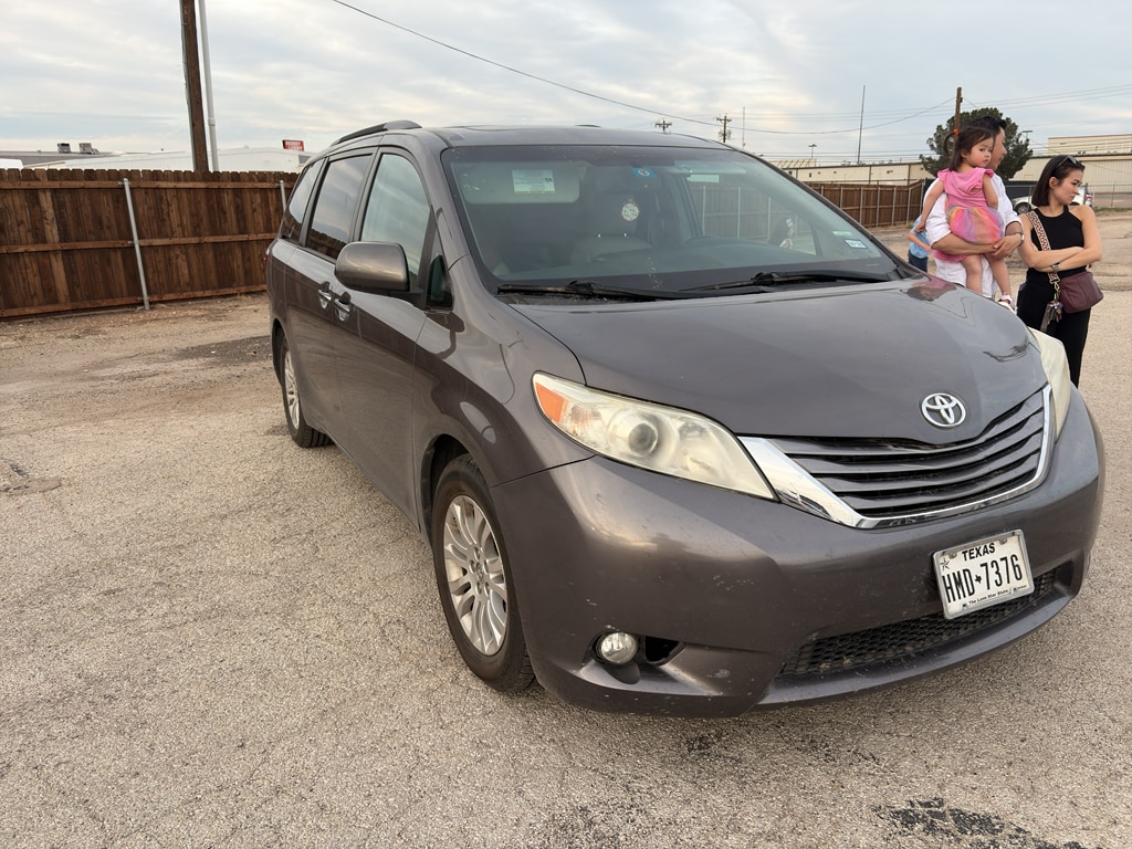 Used 2016 Toyota Sienna XLE 8 Passenger Van