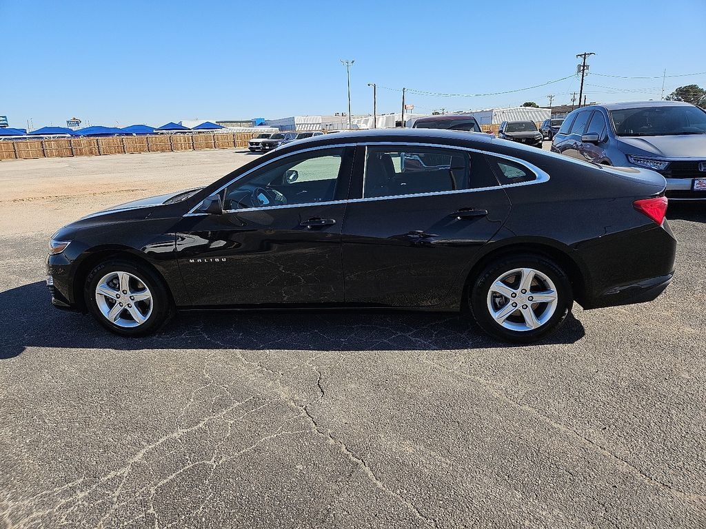 Used 2024 Chevrolet Malibu LS w/1FL Sedan