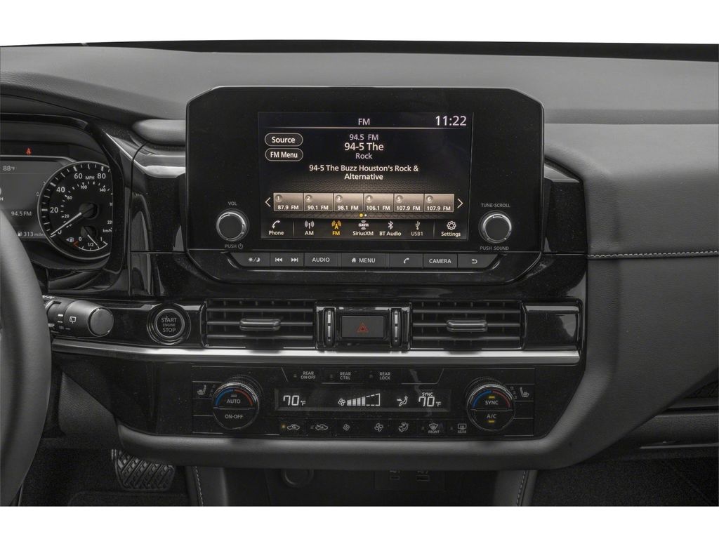 2025 Nissan Pathfinder SV - Photo 7