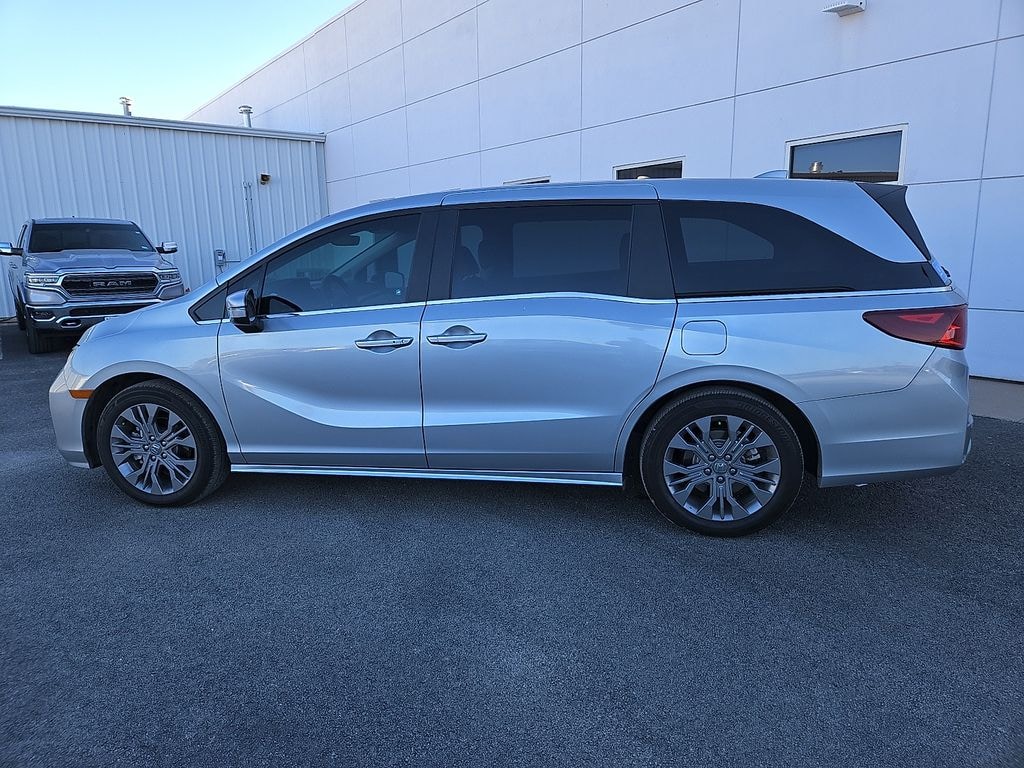 Certified 2025 Honda Odyssey Touring Van