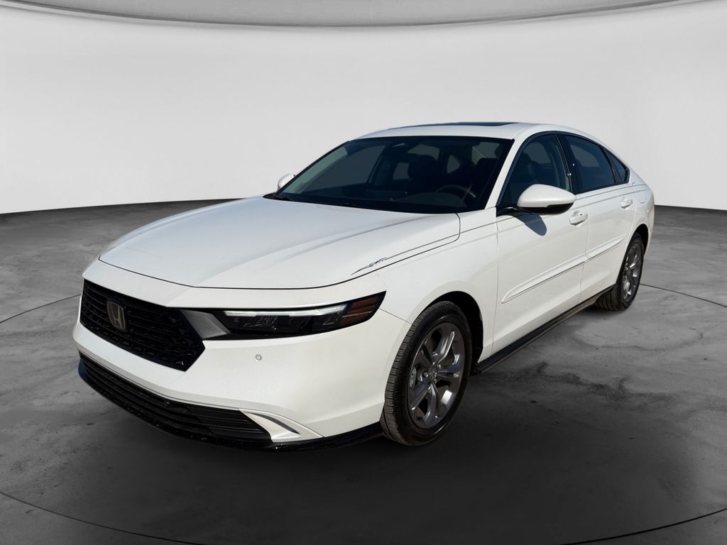 2024 Honda Accord Hybrid EX-L - Photo 9