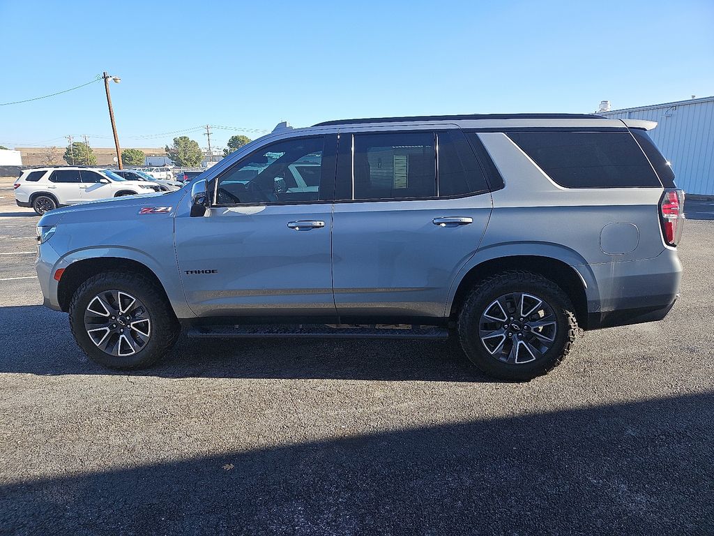 2023 Chevrolet Tahoe Z71 photo 2
