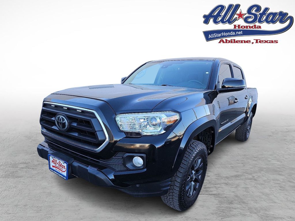 2020 Toyota Tacoma SR5's photo