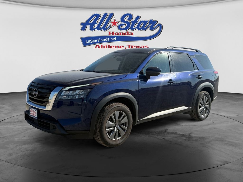 Used 2025 Nissan Pathfinder SV