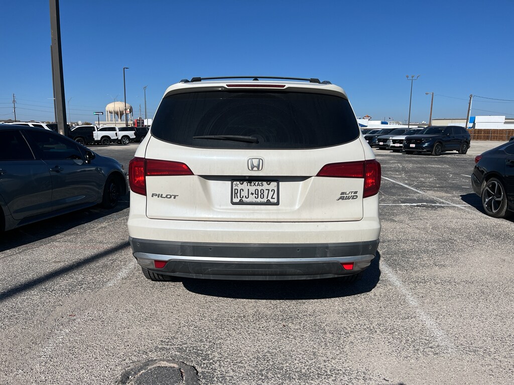 Used 2018 Honda Pilot Elite AWD SUV