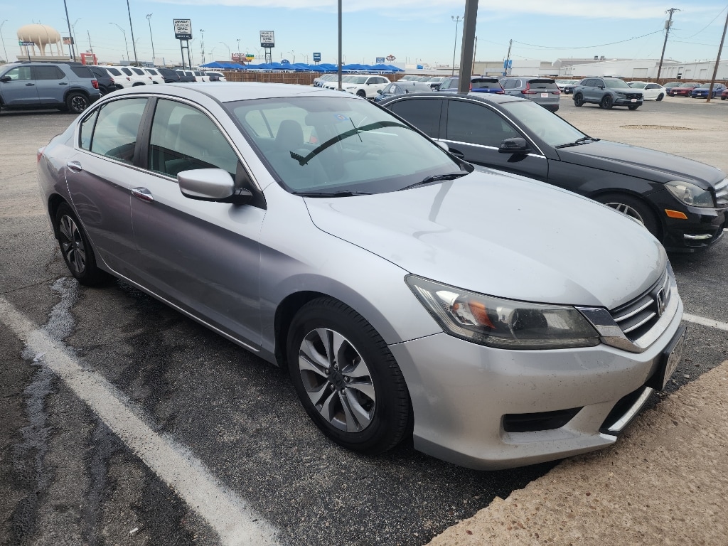 Used 2013 Honda Accord LX with VIN 1HGCR2F36DA111265 for sale in Abilene, TX
