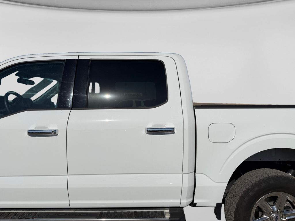 2025 Ford F-150 XLT - Photo 12
