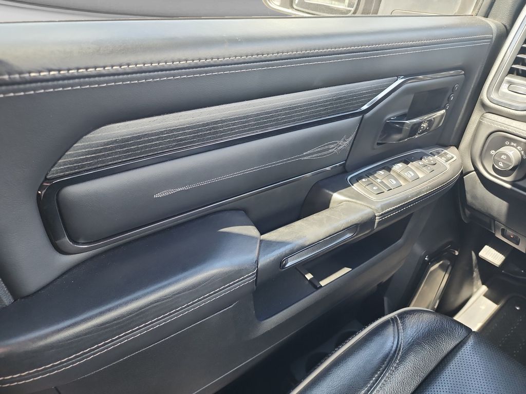 2024 RAM Ram 2500 Pickup Laramie Limited - Photo 15