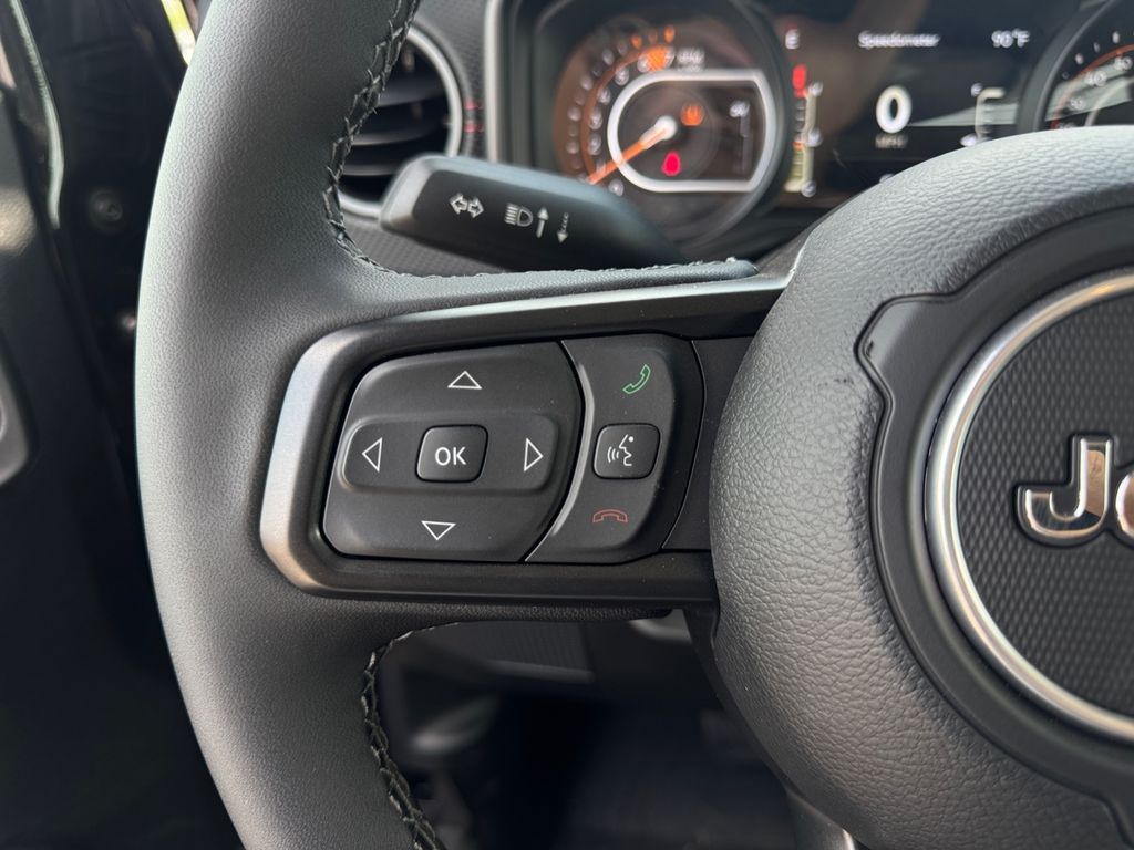 2025 Jeep Wrangler 4-Door Rubicon - Photo 29