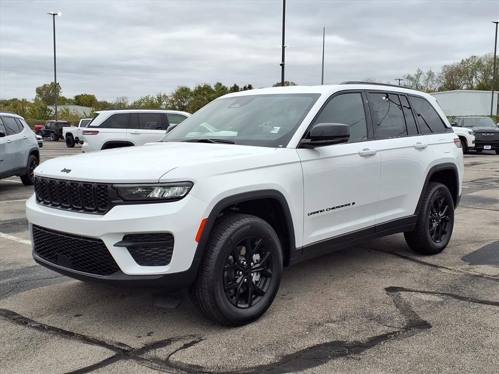 New 2025 Jeep Grand Cherokee ALTITUDE X 4X2 Sport Utility