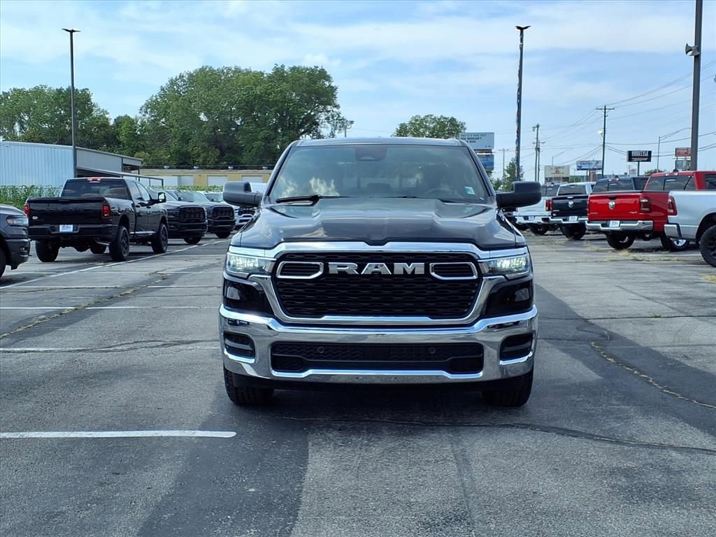2025 Ram 1500 Tradesman photo 2