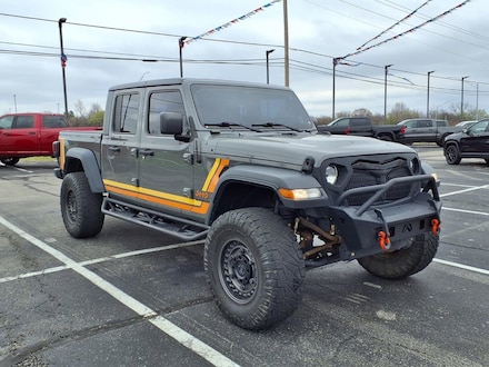 2020 Jeep Gladiator Sport Crew Cab