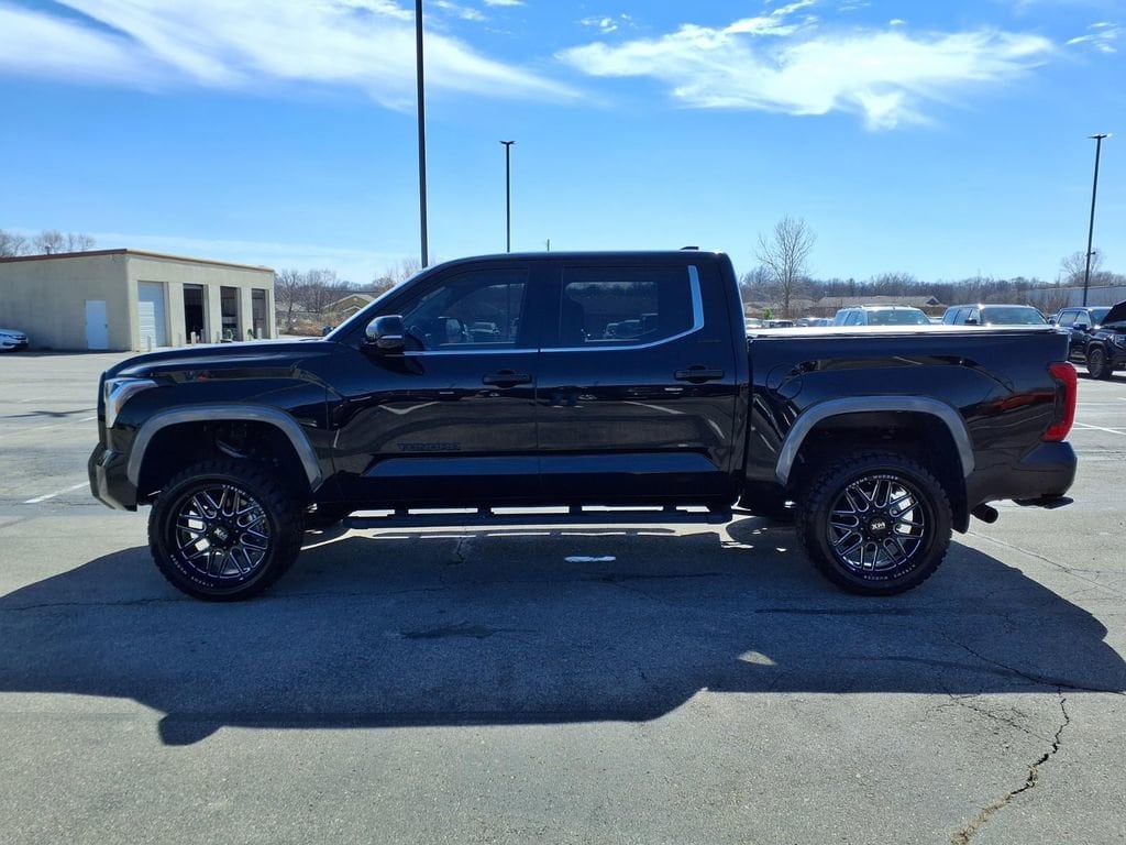Used 2024 Toyota Tundra 4WD Limited Limited CrewMax 5.5 Bed