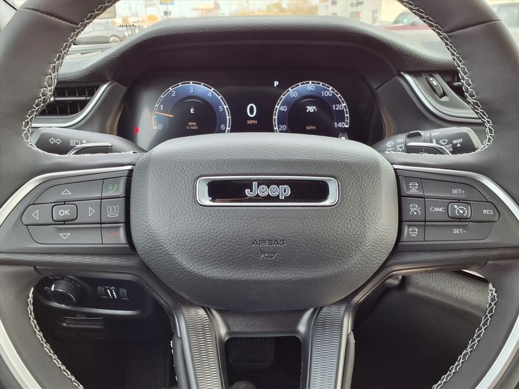 2025 Jeep Grand Cherokee L Laredo - Photo 19