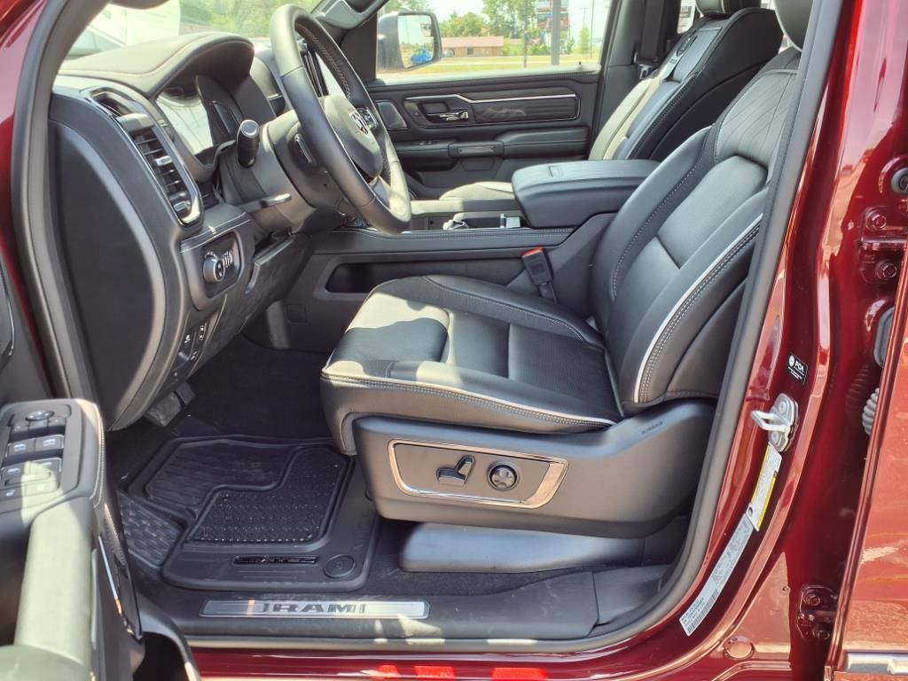 2025 RAM 1500 Limited - Photo 22
