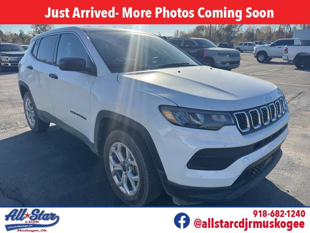 2025 Jeep Compass Sport's photo