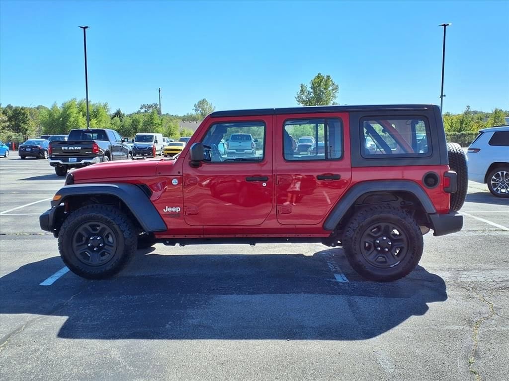 Used 2018 Jeep Wrangler Unlimited Sport Sport 4x4