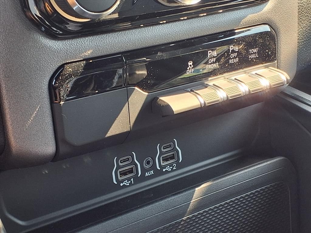 2026 RAM 1500 Big Horn/Lone Star - Photo 14
