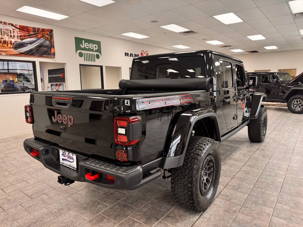 2024 Jeep Gladiator Rubicon photo 3