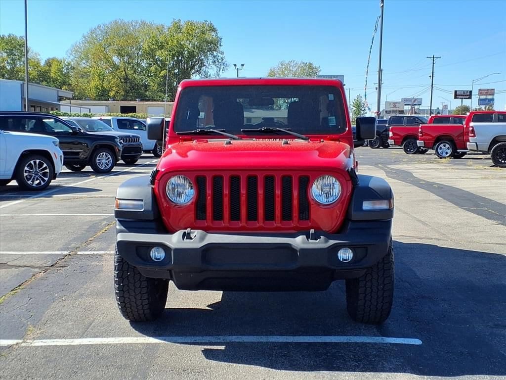Used 2018 Jeep Wrangler Unlimited Sport Sport 4x4