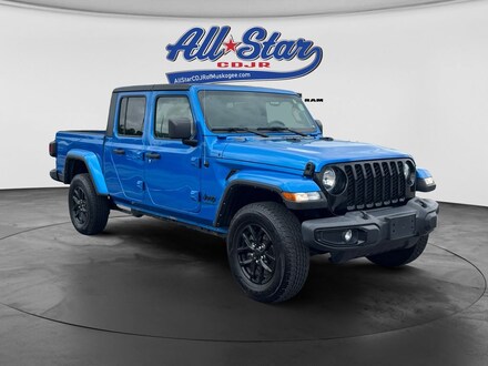 2022 Jeep Gladiator Altitude Crew Cab