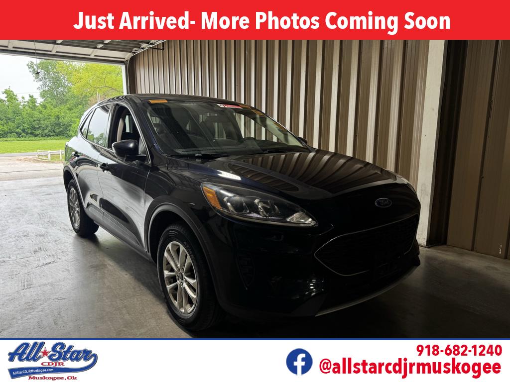 2021 Ford Escape SE AWD's photo