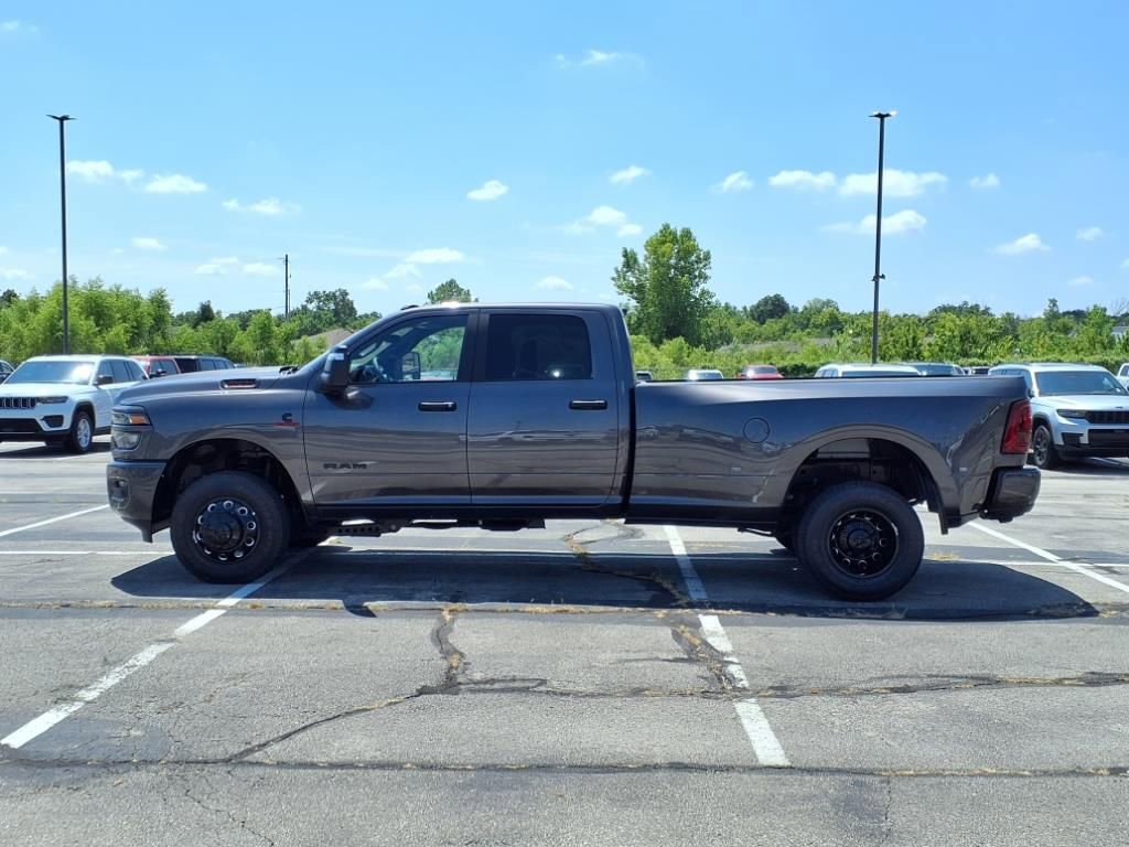 2025 Ram 3500 Big Horn photo 4
