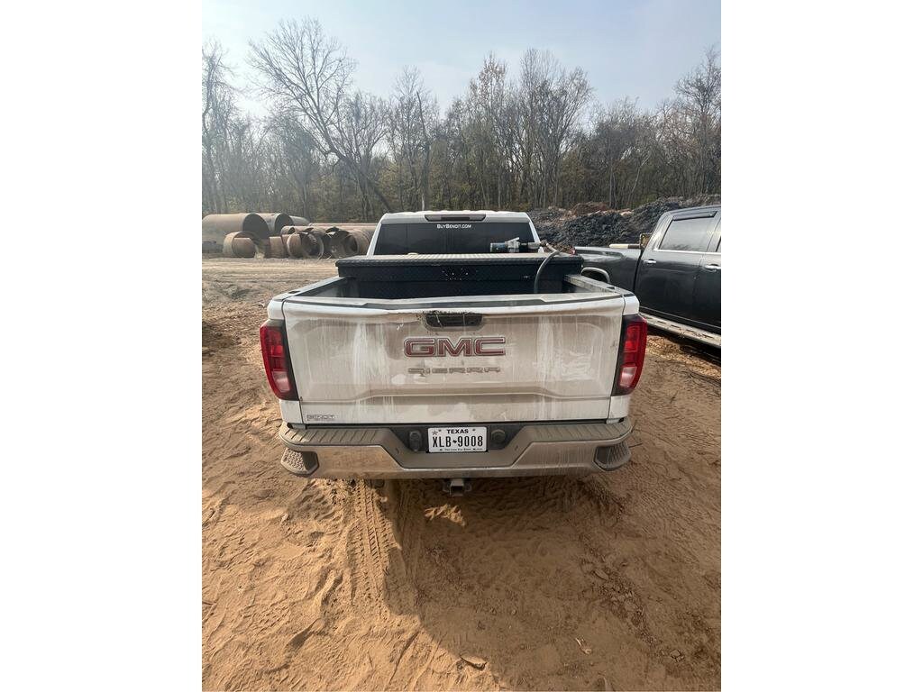 2022 Gmc Sierra 1500 Pro photo 2