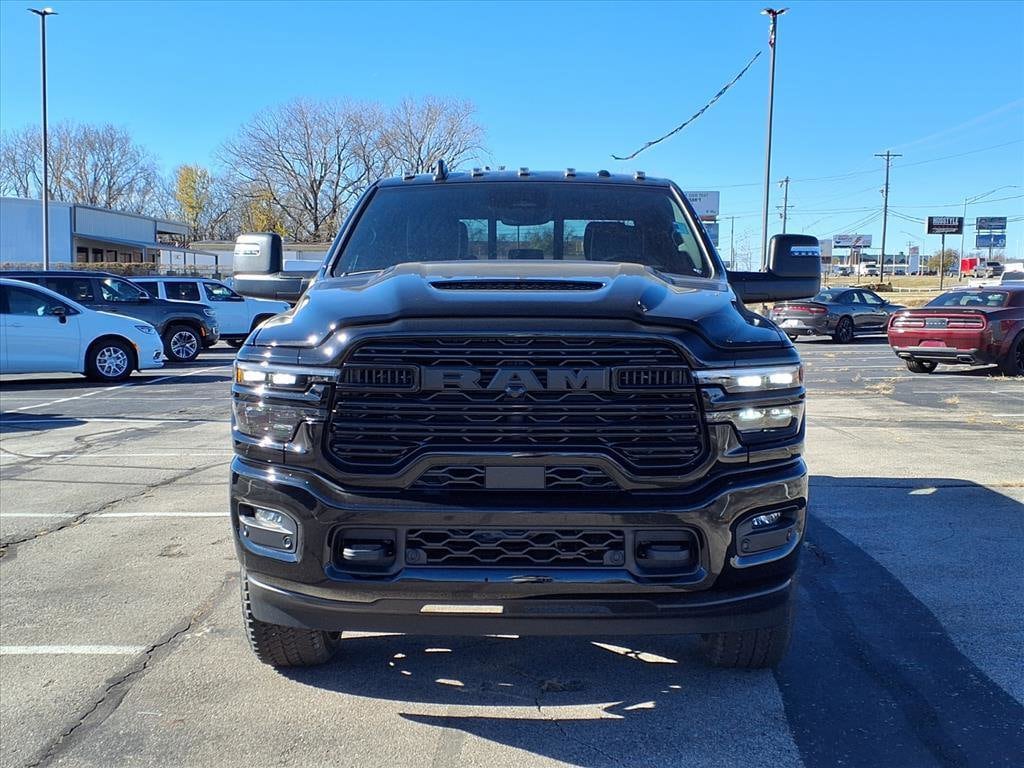 New 2026 Ram 2500 LARAMIE CREW CAB 4X4 6'4 BOX Pickup