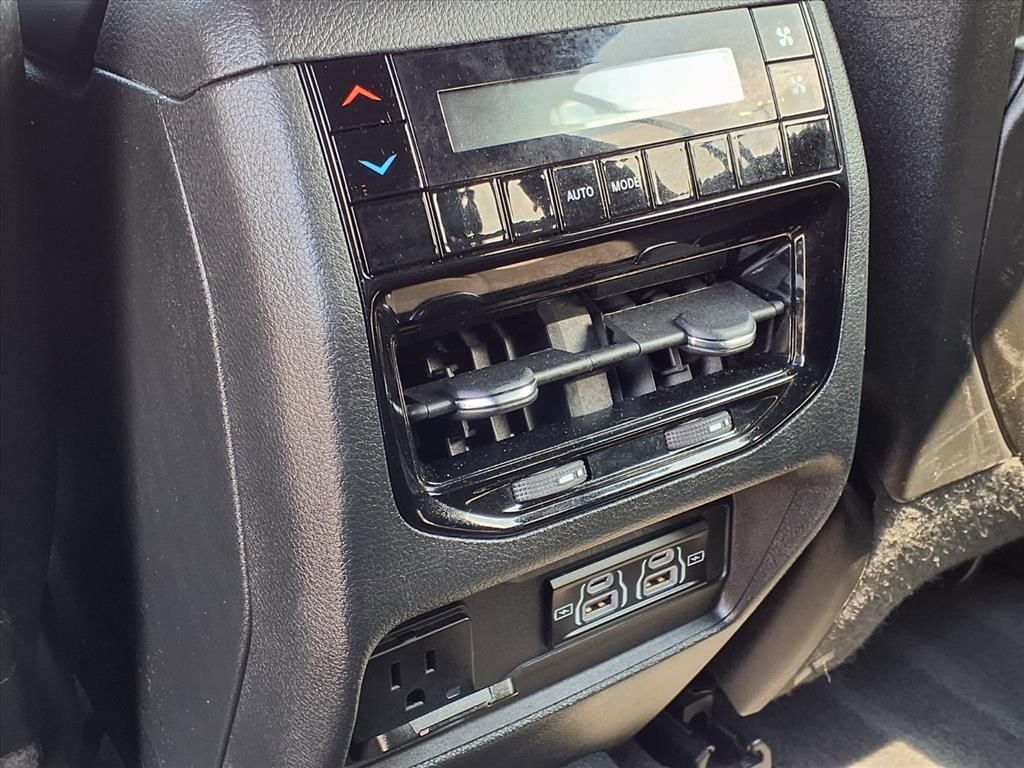 2024 Jeep Grand Cherokee L Altitude - Photo 24