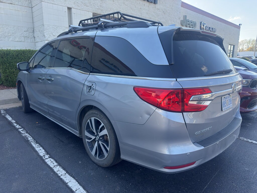 2020 Honda Odyssey Elite photo 3