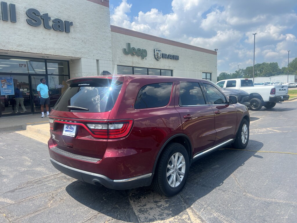 2021 Dodge Durango SXT photo 3