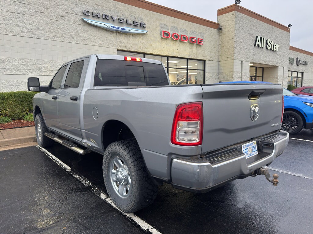 2024 Ram 2500 Tradesman photo 3