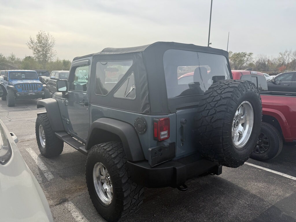 2015 Jeep Wrangler Sport photo 3