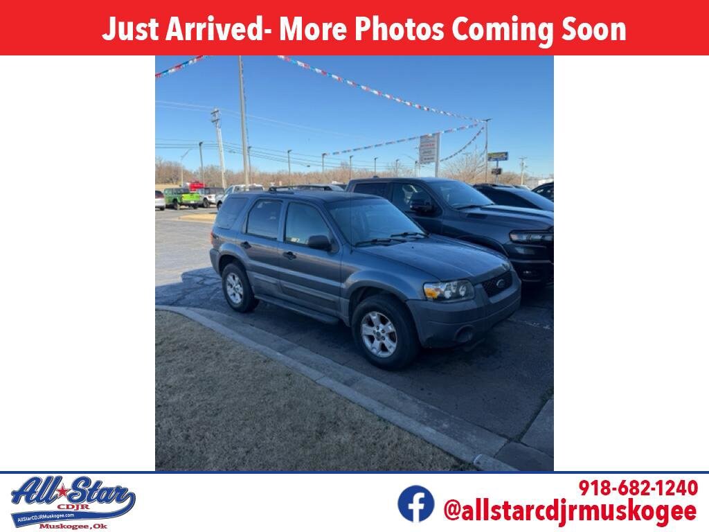 Used 2005 Ford Escape XLT 103 WB 3.0L XLT