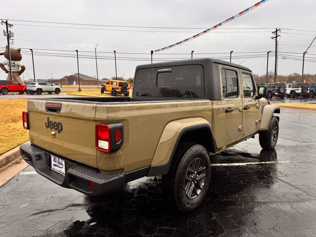 New 2026 Jeep Gladiator SPORT S 4X4 Pickup