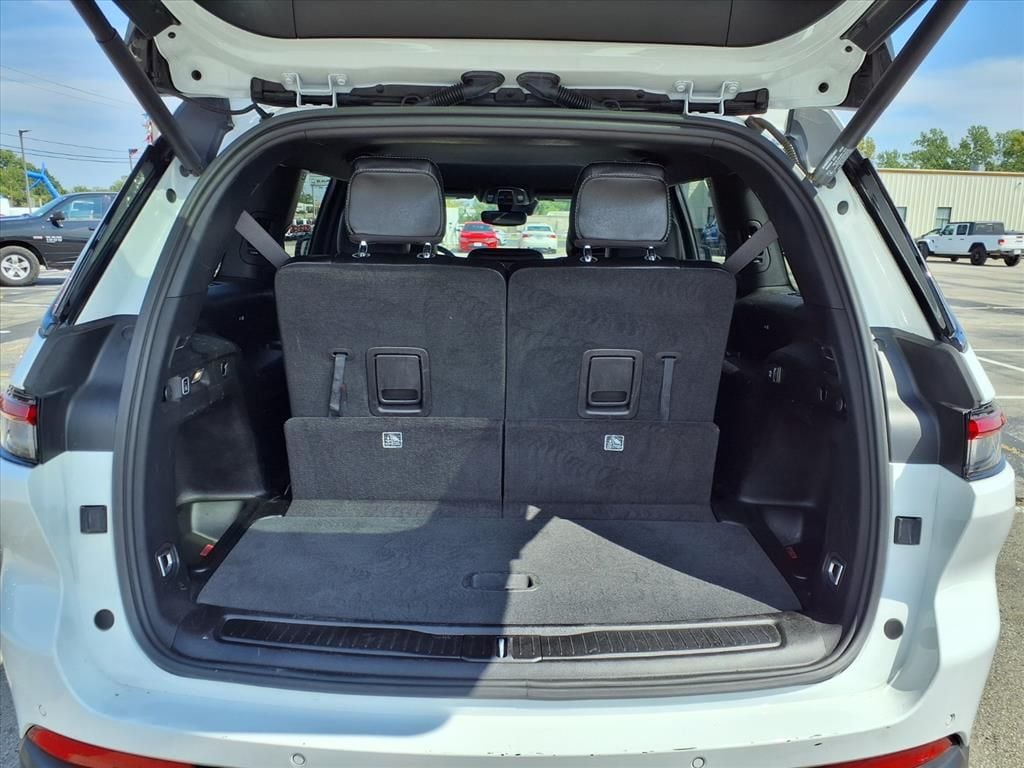 2024 Jeep Grand Cherokee L Altitude - Photo 10