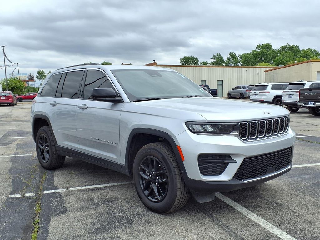 2025 Jeep Grand Cherokee