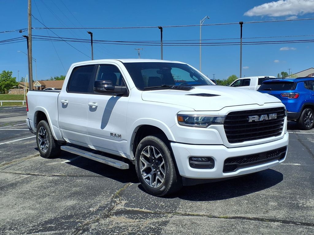 2025 RAM 1500 Laramie 4x4 Crew Cab 5'7's photo