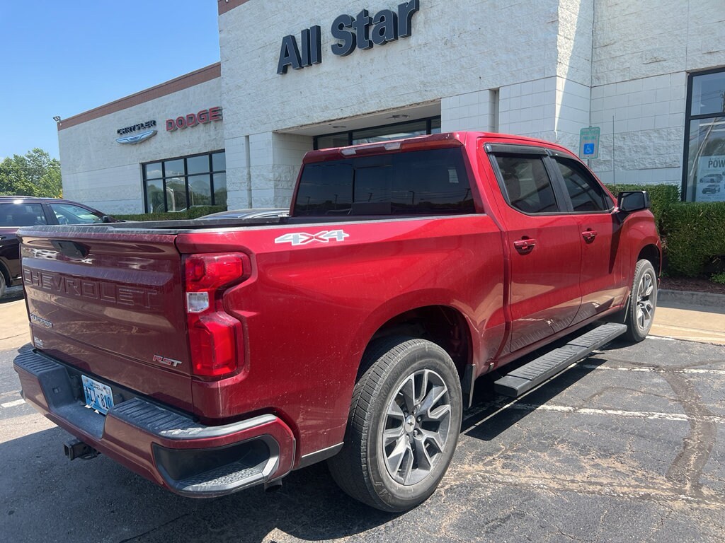 2019 Chevrolet Silverado 1500 RST photo 4