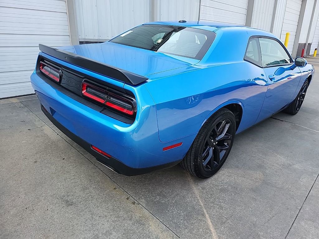 2023 Dodge Challenger SXT photo 2