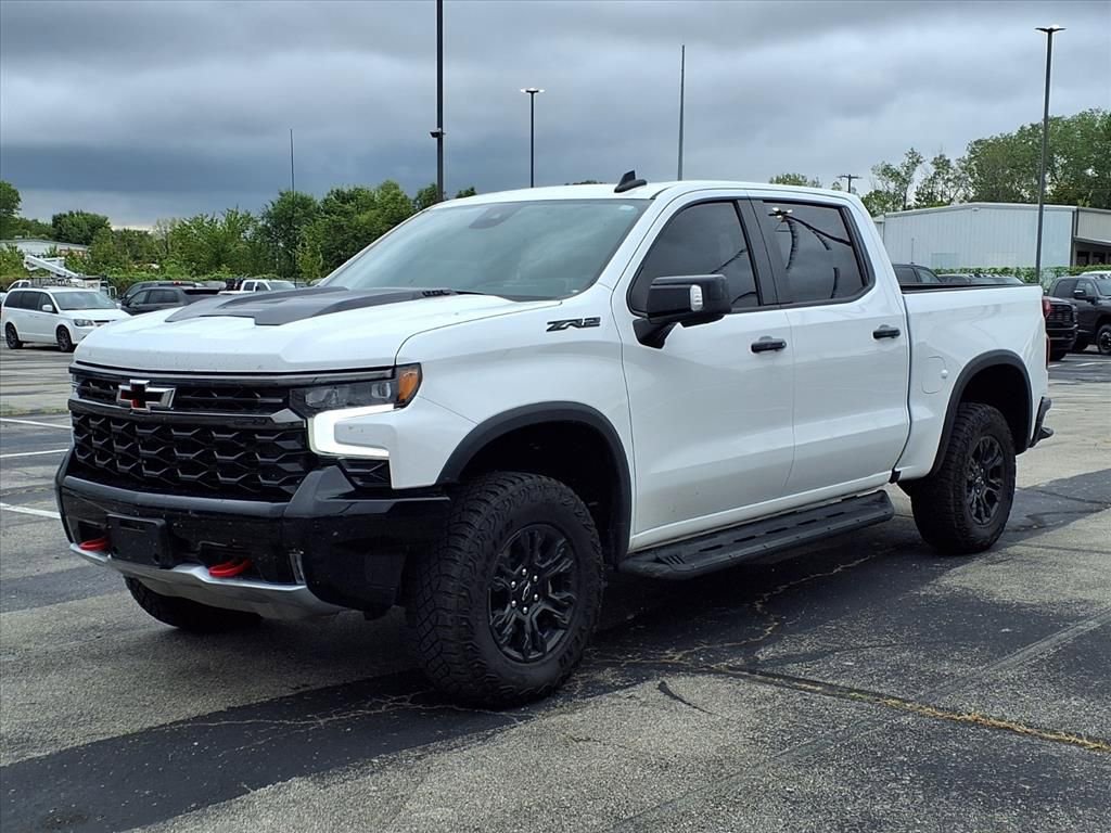 2024 Chevrolet Silverado 1500 ZR2 photo 3