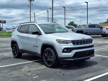 2025 Jeep Compass LATITUDE 4X4 Sport Utility