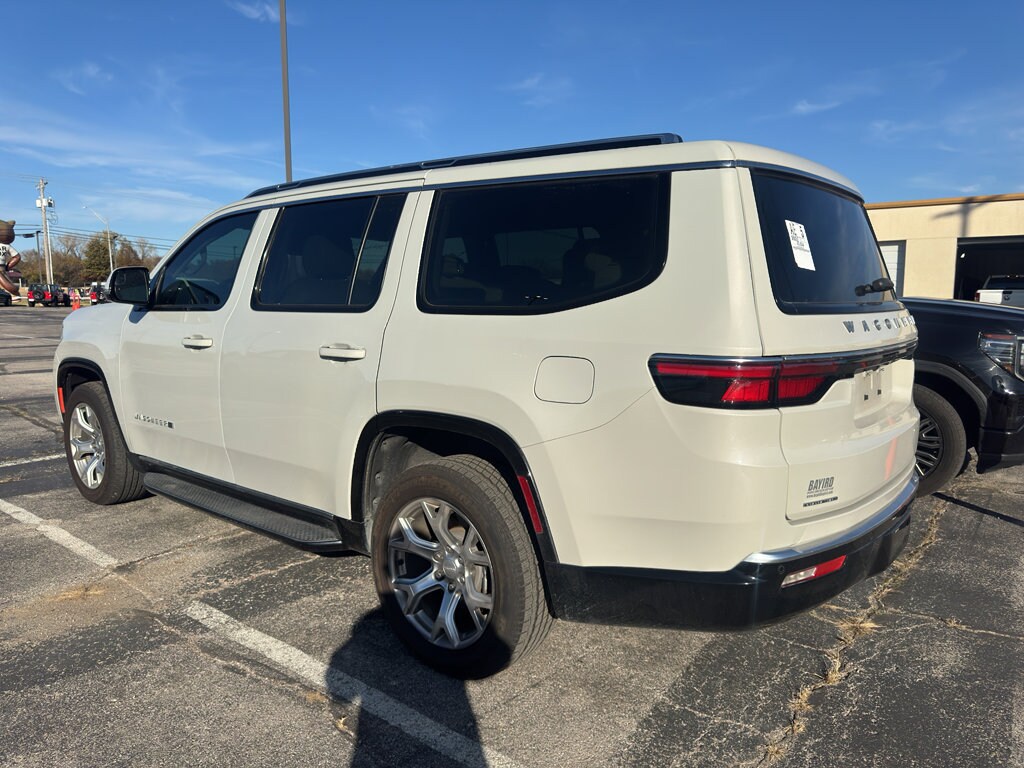 2022 Jeep Wagoneer Series II photo 3