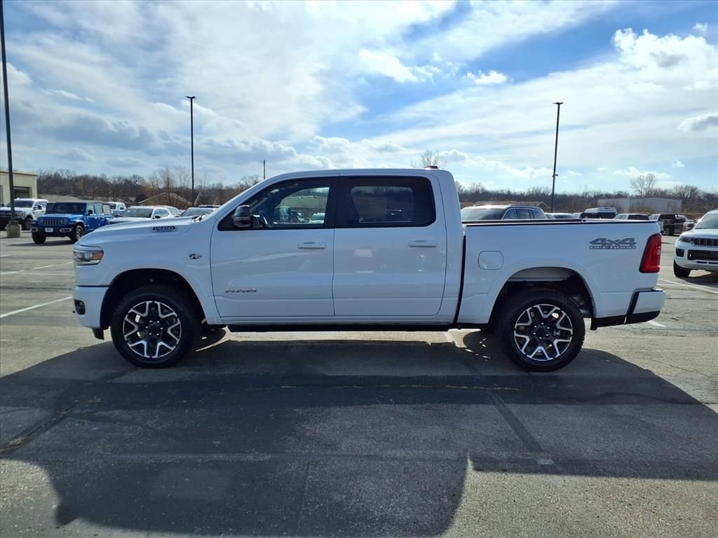 New 2026 Ram 1500 LARAMIE CREW CAB 4X4 5'7 BOX Pickup