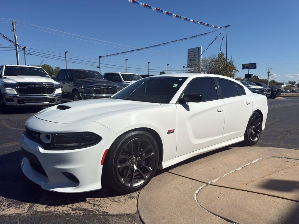 2023 Dodge Charger Scat Pack photo 4
