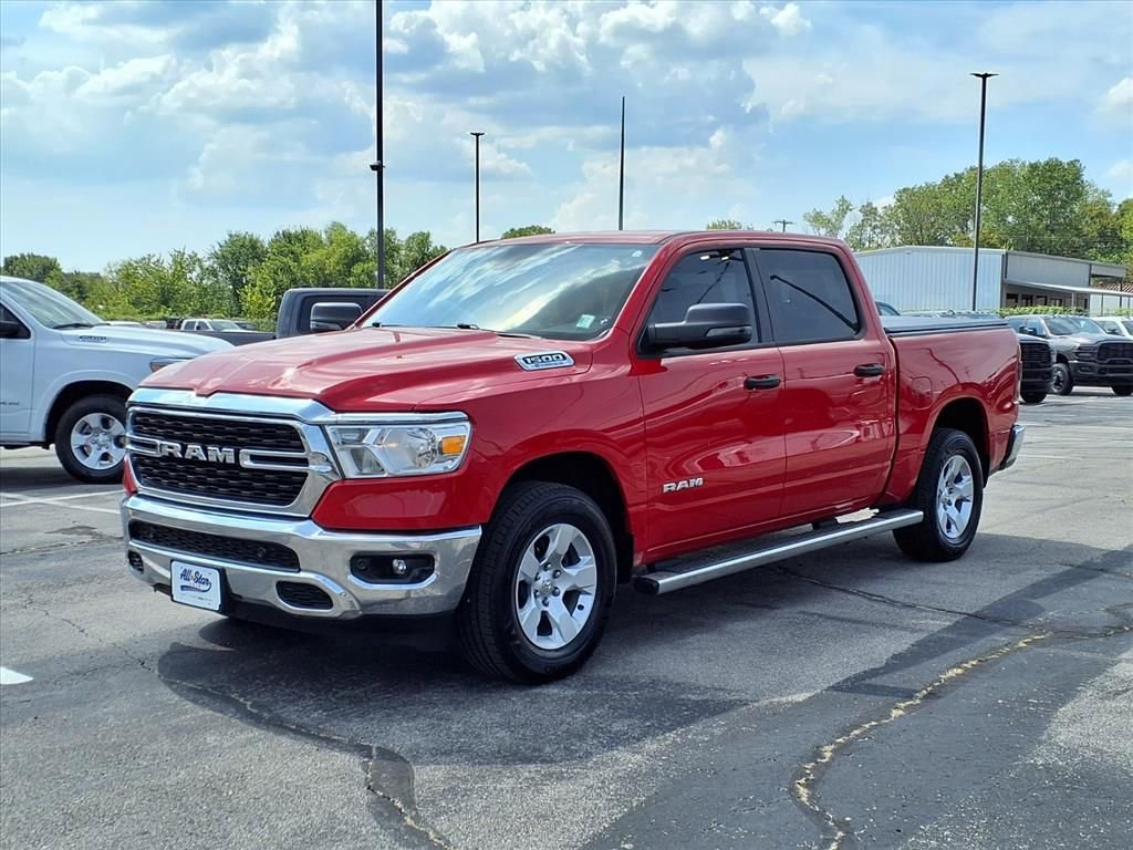 2023 Ram 1500 Big Horn photo 3
