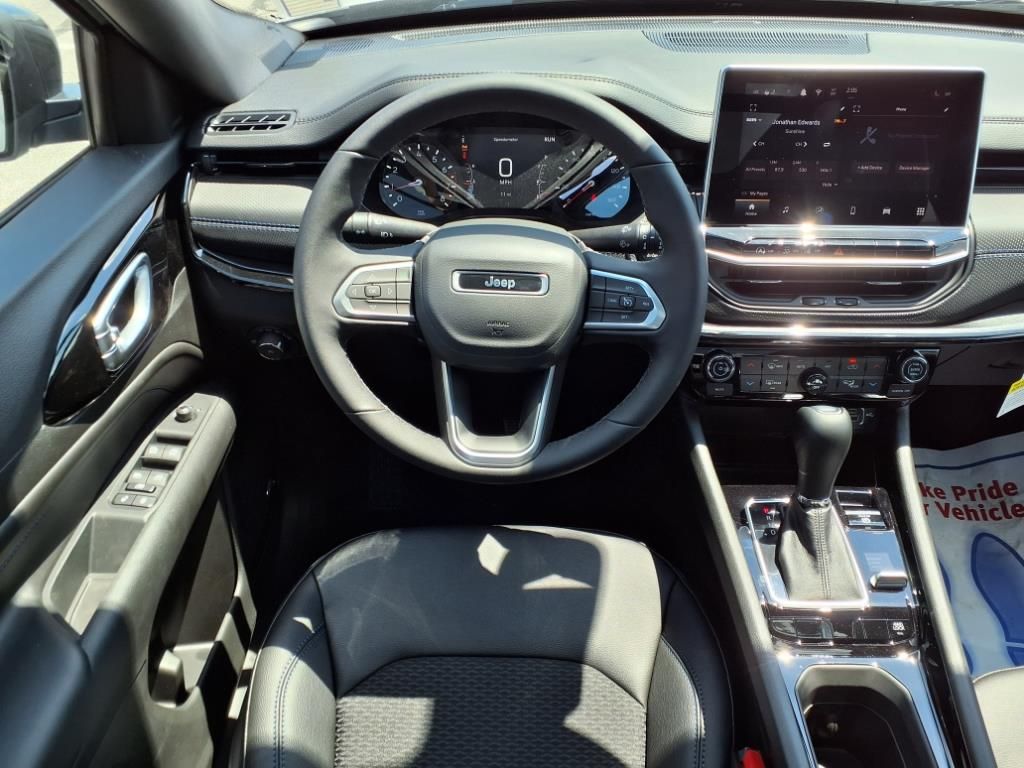 2025 Jeep Compass Latitude - Photo 9
